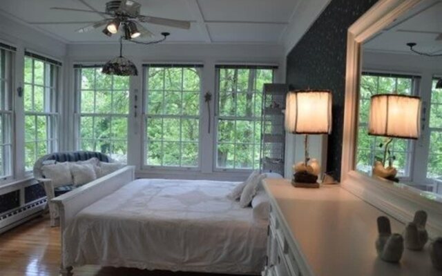 Wayne Bed & Breakfast Inn