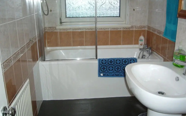 Dragon - Attlee Apartment 3 Bedroom Home