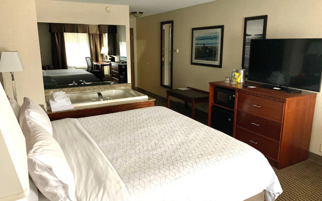 Holiday Inn Express Holland by IHG