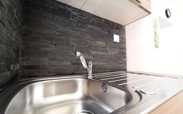 Central 1 Bedroom with Balcony