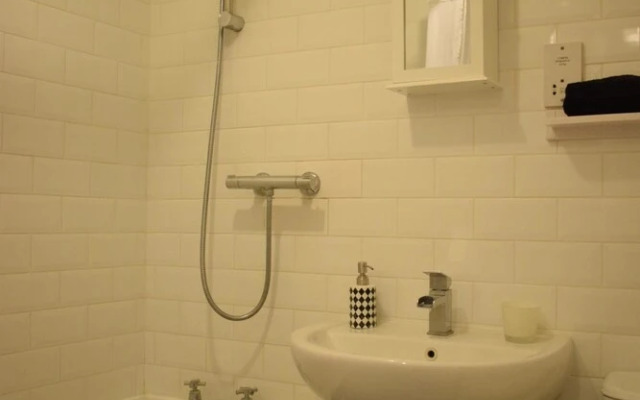 Studio Apartment in London