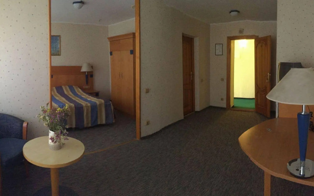 Hotel Hostynnist