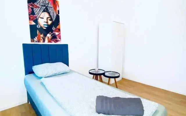 Spacious 4 BR Apt Perfect for Groups