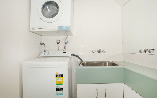 Broadwater 6