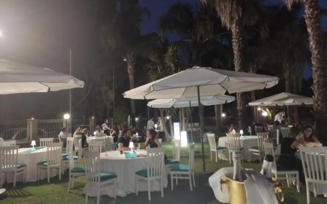Oasi Park Hotel