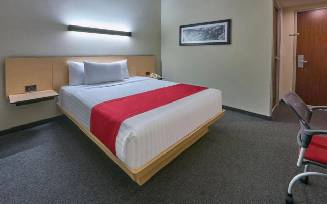 City Express Plus by Marriott Ciudad de México Patio Universidad