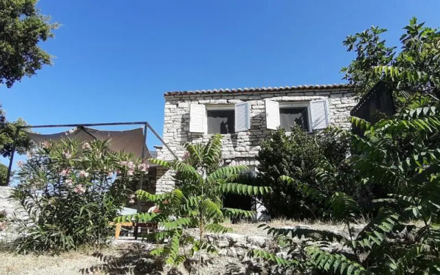 Les Villas de Qeparo