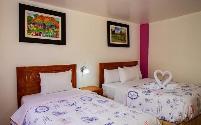 Mountain View Hotel With Two Terraces - Queen Room 4