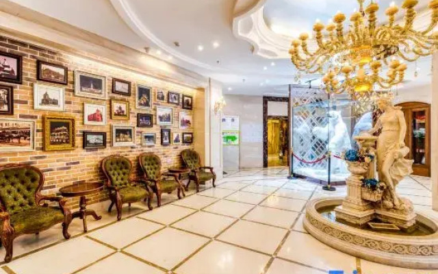 Harbin Zhenning Hotel (Central Street Subway Station Sophia Church Branch)