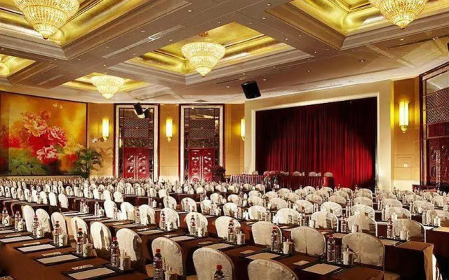 Maison New Century Hotel Cixi