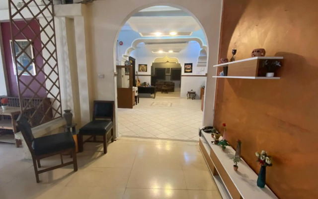 New Park Hotel