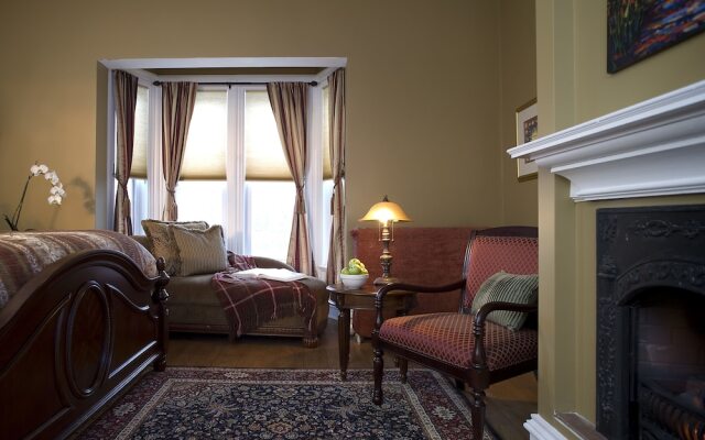 The Croff House Bed & Breakfast