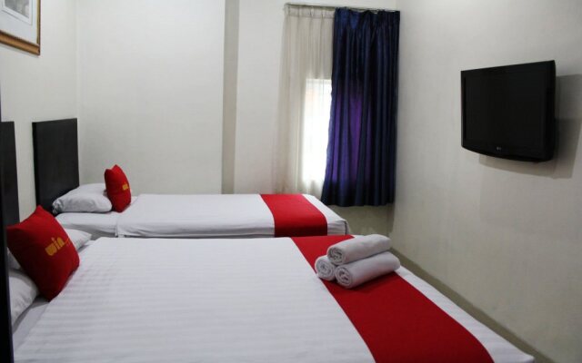 Win Hotel Blok M