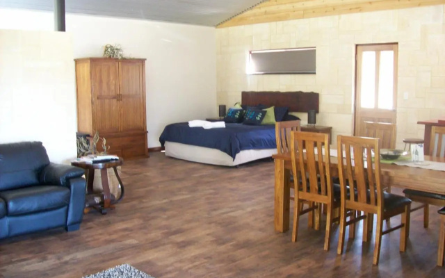 Silversprings cottages – Guest Rooms – Metricup