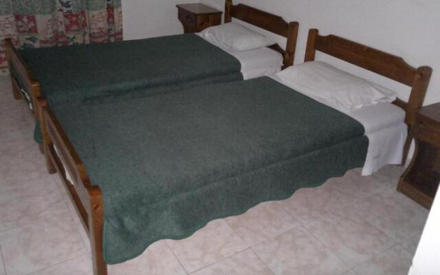 Fania Apartments