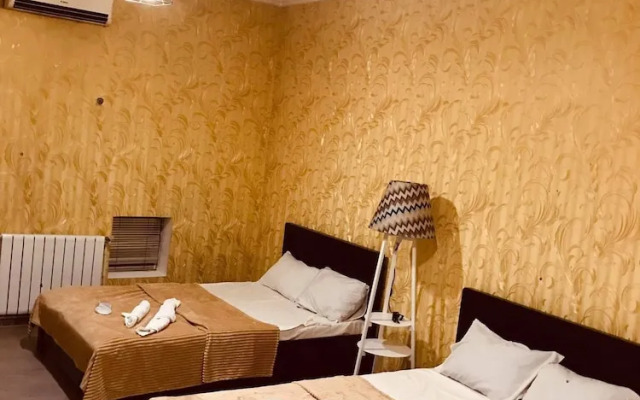 Hotel Rostus