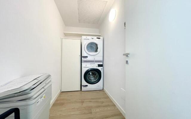 Modern House Apartments