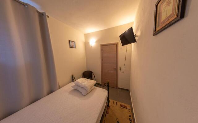 Filippos Apartments