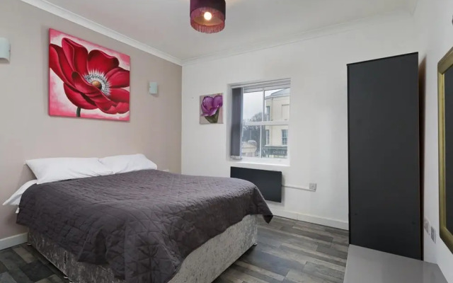 Flat 7 - Apartment for 2 in Town Centre