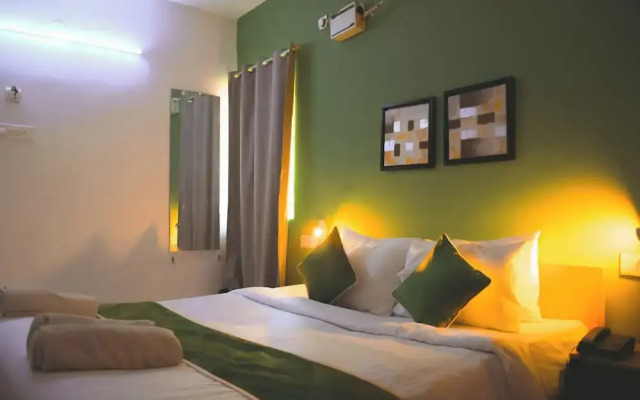 Naksha Tree Hotels Honey Crest