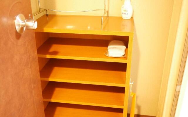 Hiroshima Peace Hotel - Hostel