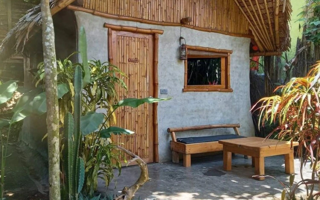 Yucca Bungalow