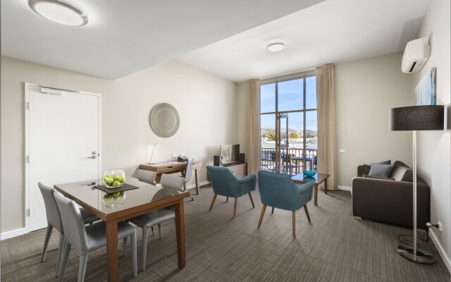 Quest Albury On Townsend