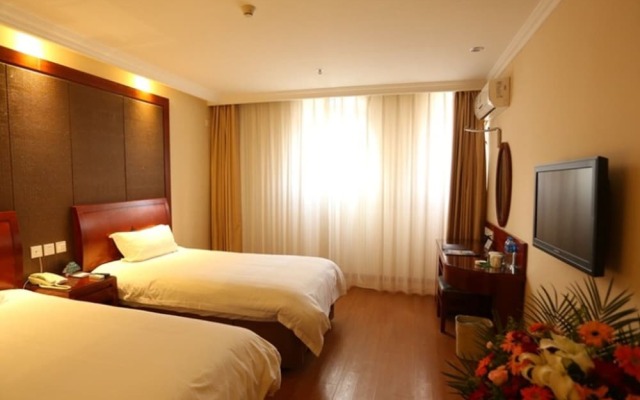 GreenTree Inn Anhui Province Anqing Guangcai Big Market Bus Terminal Business Hotel