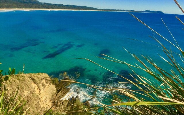 Byron Beach Retreats - The Bungalow