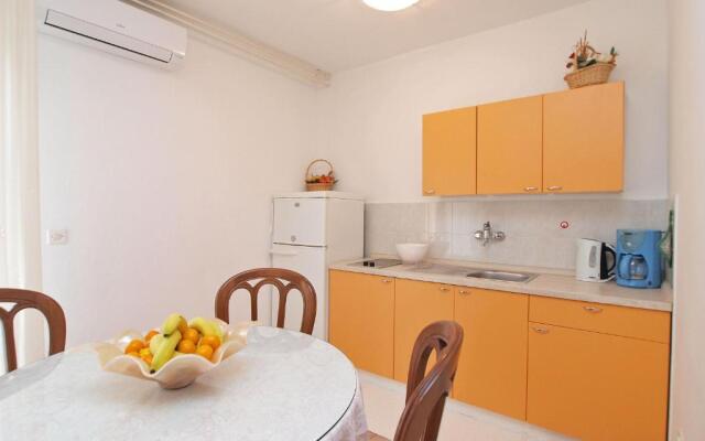 Apartments Rocka 1195
