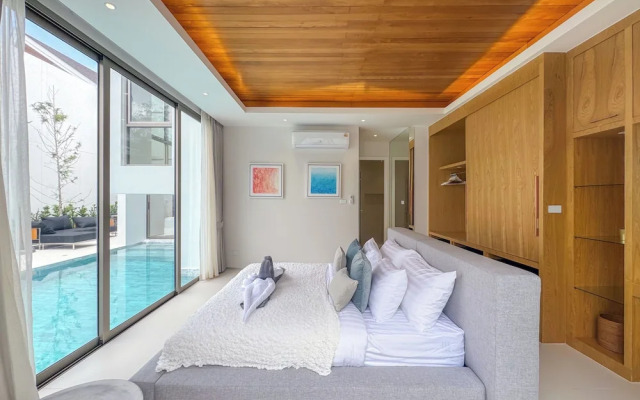 Luxury 3BR Pool Villa PrideLux 4 L10