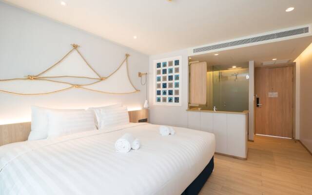 Panwaburi Beachfront Resort