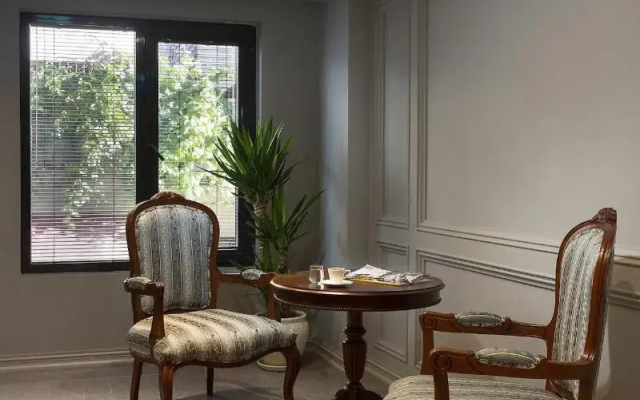 Guner Business Hotel