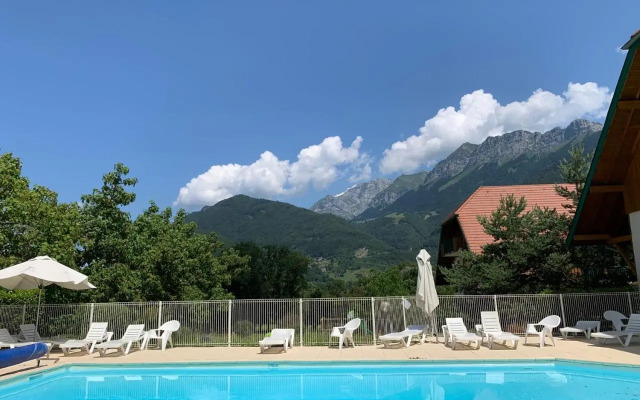 AU COEUR DU GOLF **, Giez, proche Lac d' Annecy