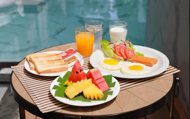 Tour De Phuket Hotel