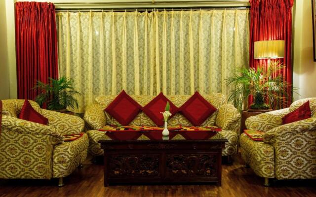 Rhenock House (a luxury villa)