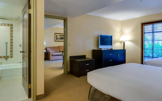 The Buena Park Grand Hotel & Suites