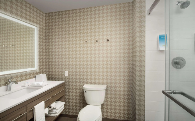 Home2 Suites by Hilton Clovis Fresno Airport
