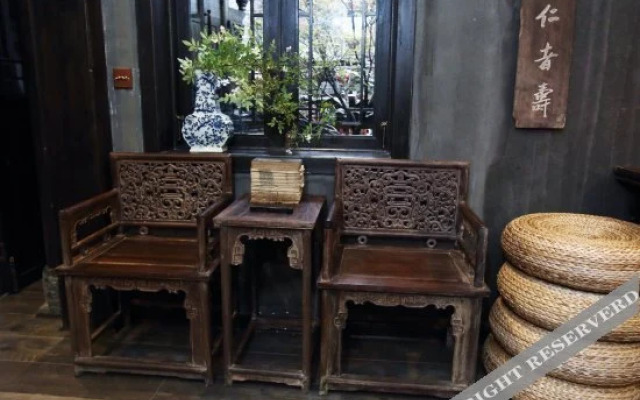 QingXi Zen Courtyard Retreat in Fenghuang