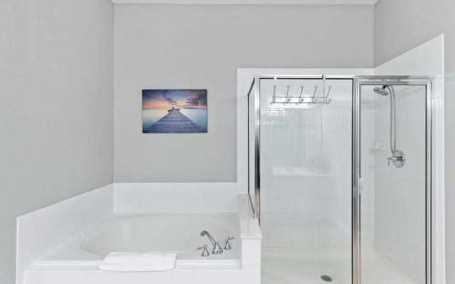 5037 Shoreway Loop #408