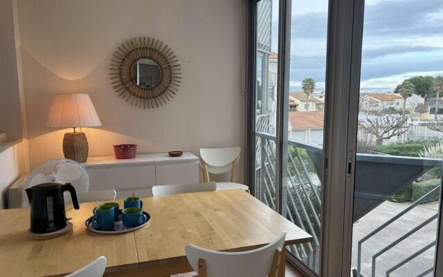 Appartement Le Grau-du-Roi, 2 pièces, 4 personnes - FR-1-250-3