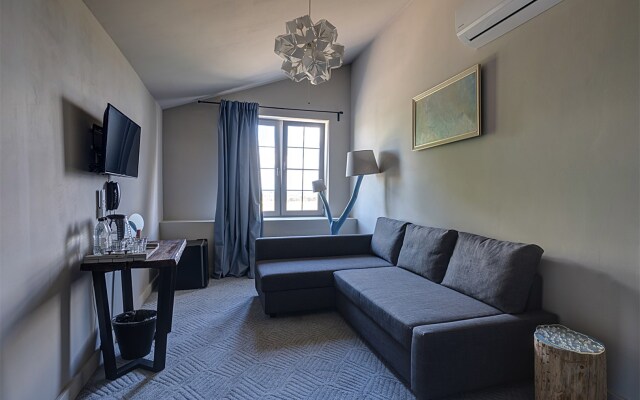 Ambar Grand Boutique-Hotel