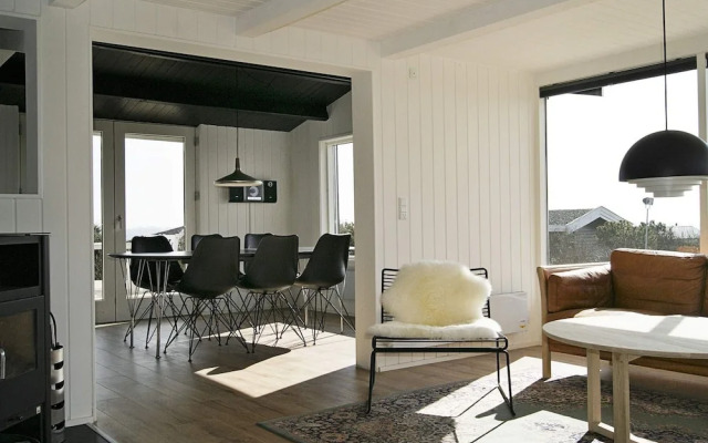6 Person Holiday Home in Ebeltoft