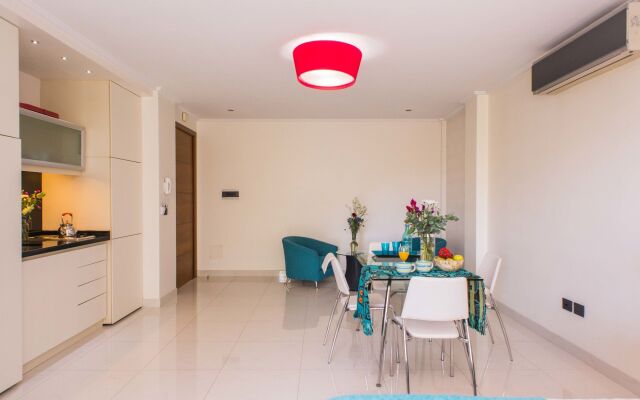 Soho Luxury Suites