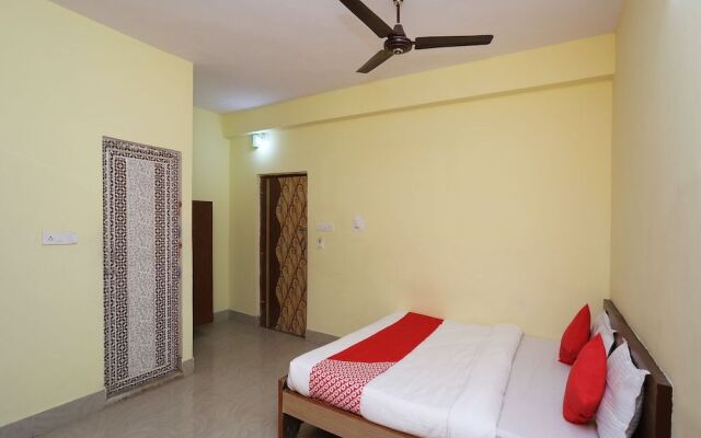 Oyo 28349 Eshan Guest House