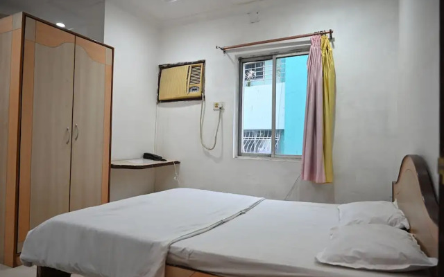 Hotel Priyanka International by OYO Rooms