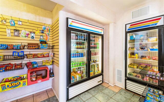 Express Inn & Suites