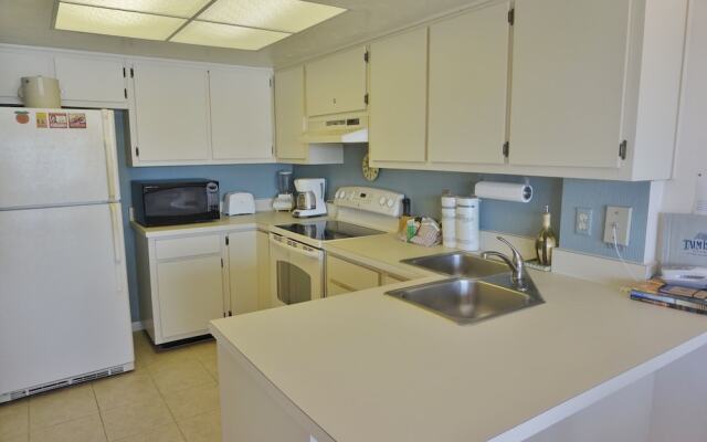 Marina One Bedroom Villa by RedAwning