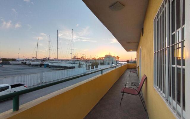 Marina del Sol