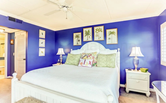 Popular Amelia South Panoramic Ocean View Condo by RedAwning